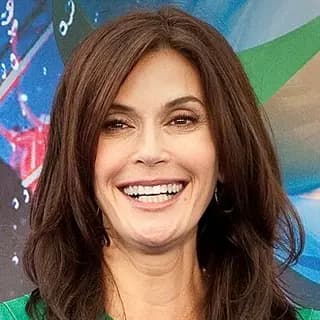 Portrait of Teri Hatcher