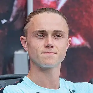 Portrait of Thelo Aasgaard