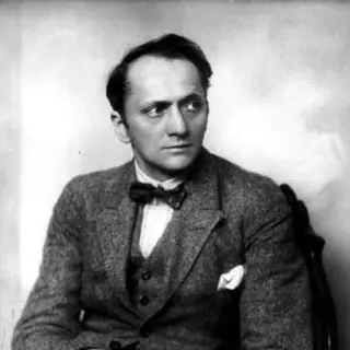 Portrait of Theodor Loos