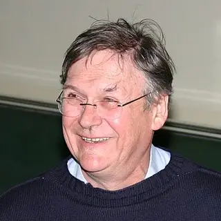 Portrait of Tim Hunt