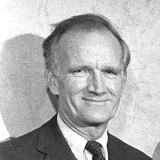 Portrait of Val Logsdon Fitch