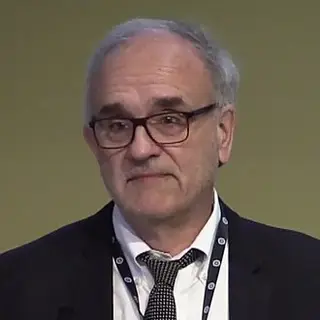 Portrait of Walt Bogdanich